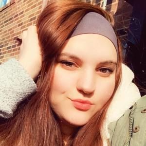 Meet your Posher, Allyssa